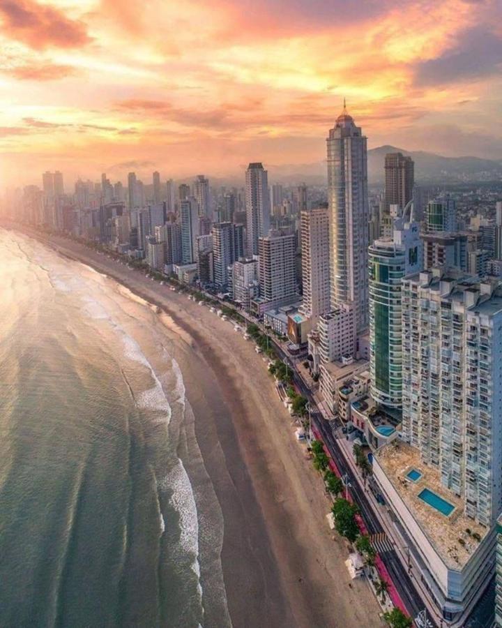 Hotel Di Sica Balneário Camboriú Екстериор снимка